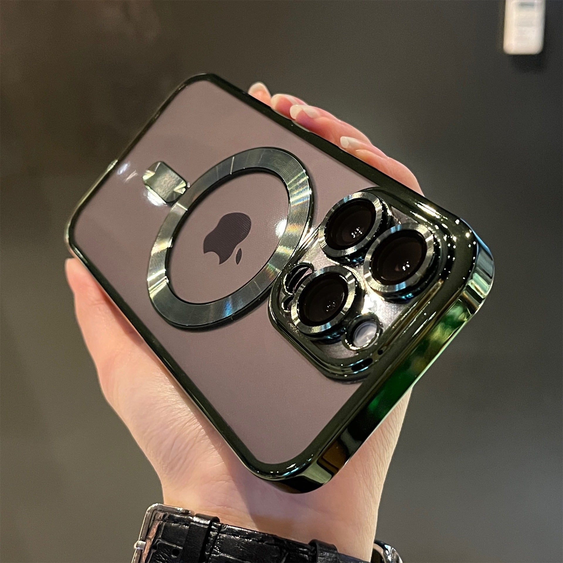 Electroplated magnetic phone case